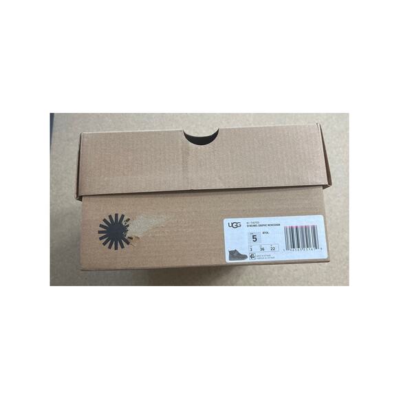 Ugg Women's Neumel Graphic Monogram - Size 5 - NIB - Picture 6 of 7